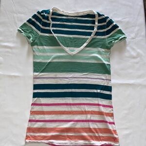 American Eagle v neck t-shirt. Size small.